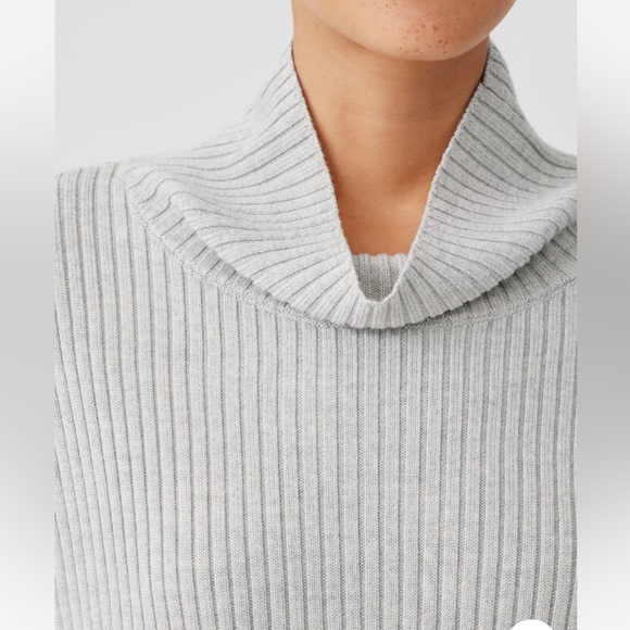 NWT Eileen Fisher Merino Turtleneck Top in Regenerative Wool - Picture 4 of 9